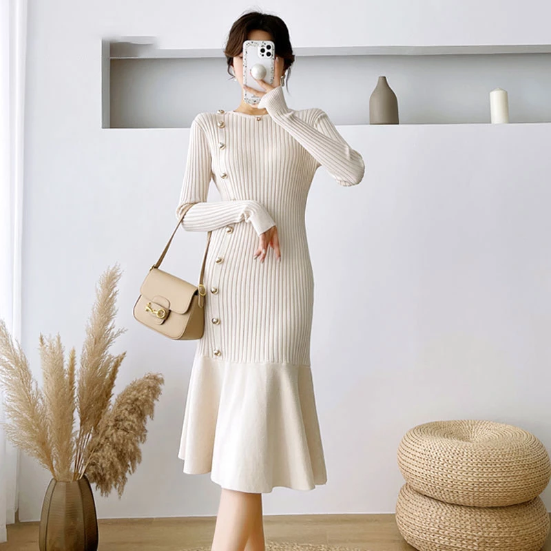 Knitted Sweater Dress 2023 New Women Autumn and Winter Slim Long sleeved Mid length O Neck Over the knee Button Fishtail Skir
