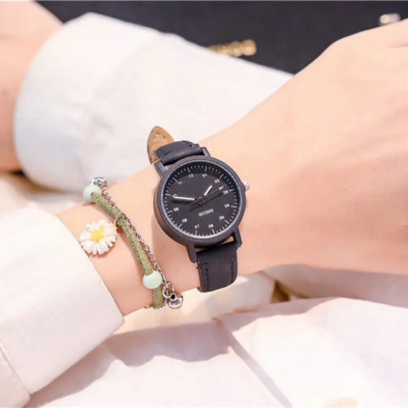 YIKAZE Women's Quartz Watch PU Leather Strap Waterproof Retro Bracelet Round Dial